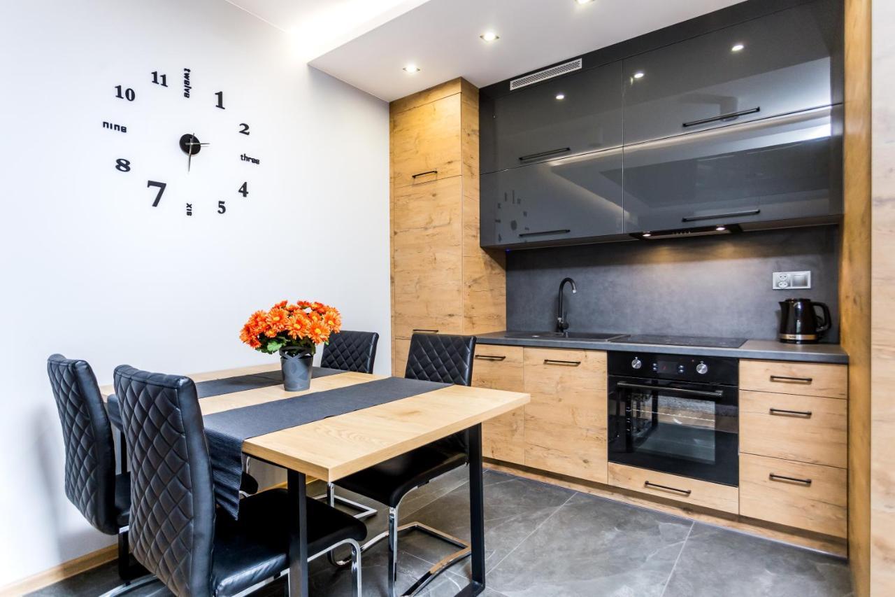 Resinest Apartamenty Jurowiecka J19 Białystok Exterior foto